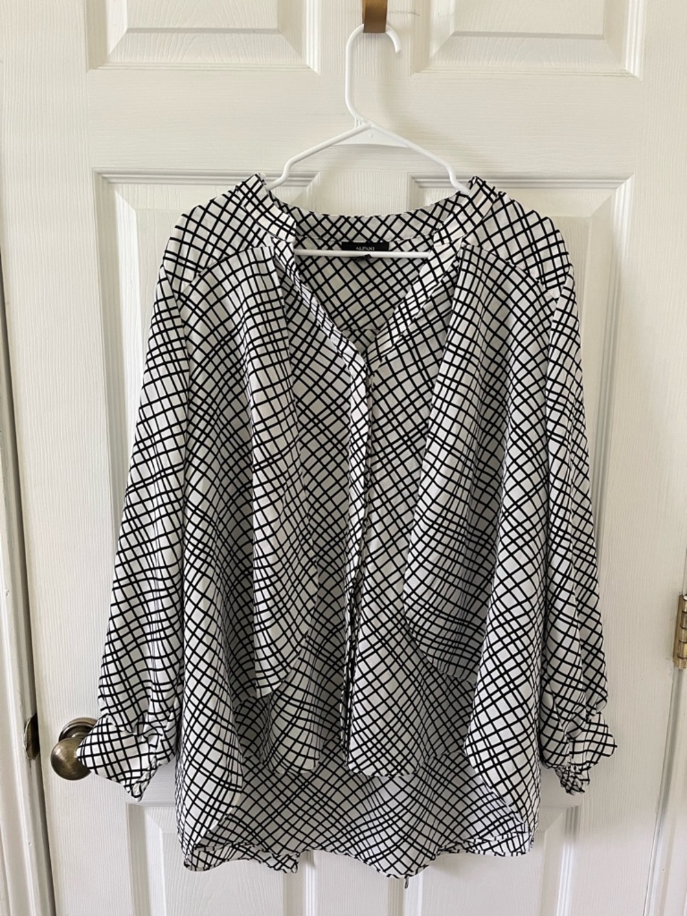 Alfani Black & White Grid Print Women's Button Blouse